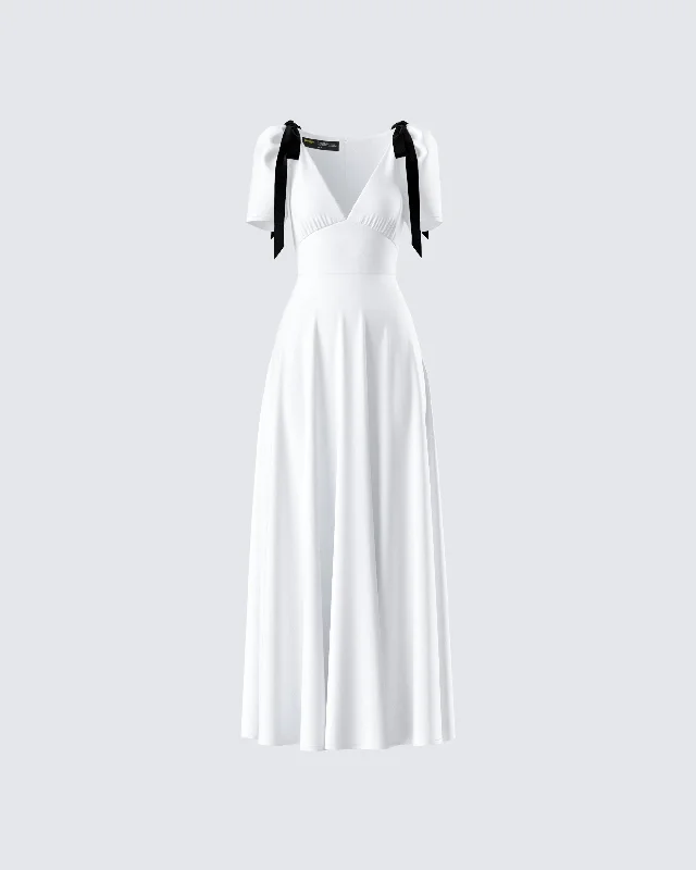 Braelyn White Maxi Dress