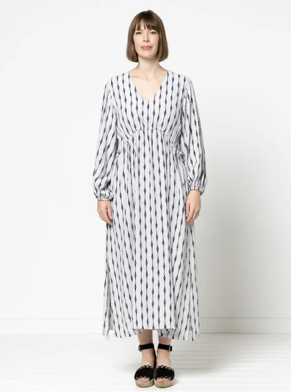 Style Arc Naomi Woven Dress