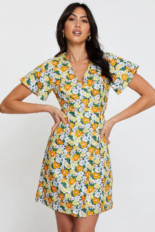 Print Fit And Flare Dress Short Sleeve V Neck